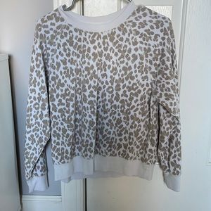 Old navy cheetah print crew neck